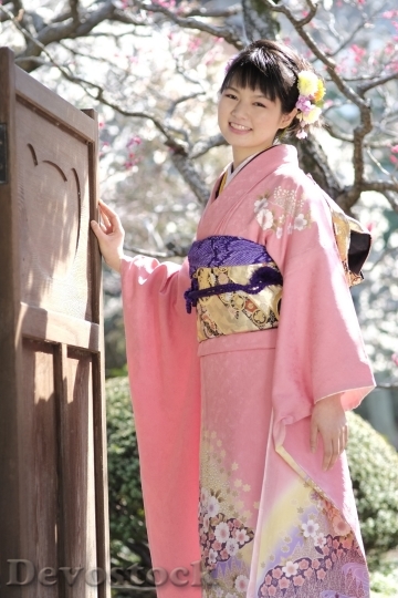 Devostock JAPANESE Girl Traditional Dress KIMONOS Smiling 2