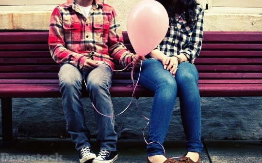 Devostock Beautiful Couples Ballon Pink Love Romance 4k