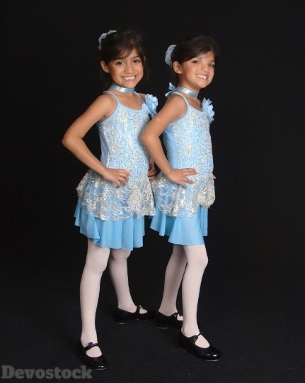 Devostock Twins Girls Recital Dancer 4K