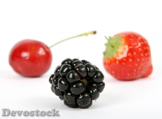 Devostock Berry Black Blackberry Blueberry