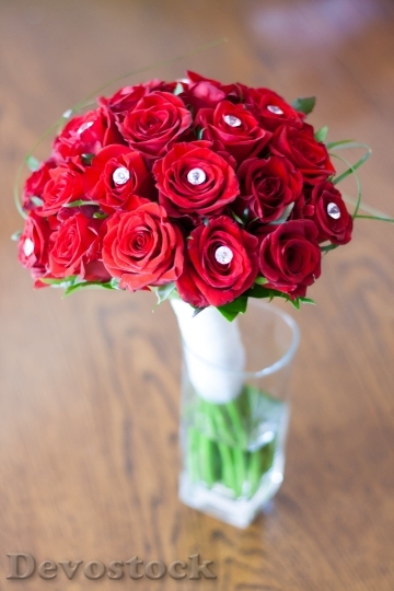 Devostock Red Bouquet Roses Brial 4K