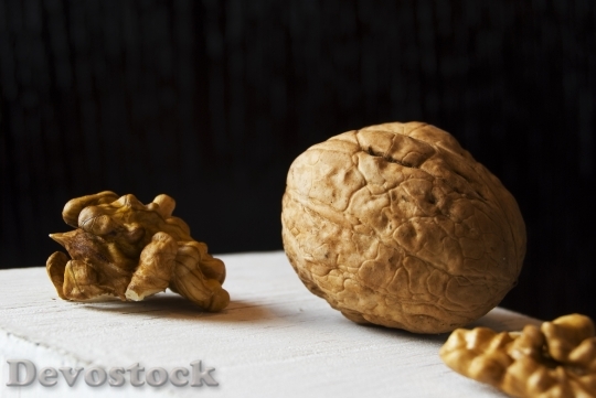 Devostock Walnut Macro Nut Food