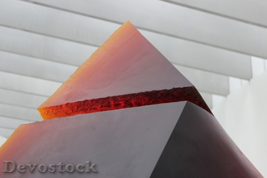 Devostock Art Abstract Pyramid 6822 4K
