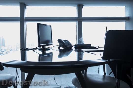 Devostock Black And White Relaxation Desk 31538 4K
