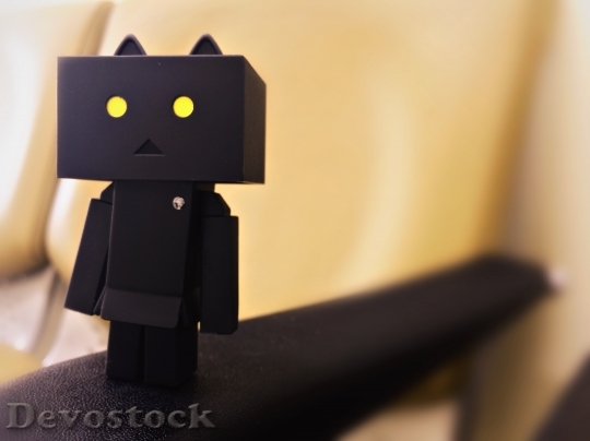 Devostock Dark Blur Black Robot Cat 4K
