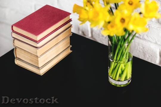 Devostock Flowers Books Table 36157 4K