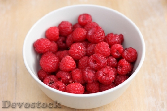 Devostock Food Fruits Raspberries 680 4K