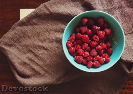 Devostock Food Raspberries Bowl 57755 4K