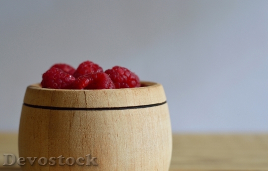 Devostock Food Raspberries Bowl 57973 4K