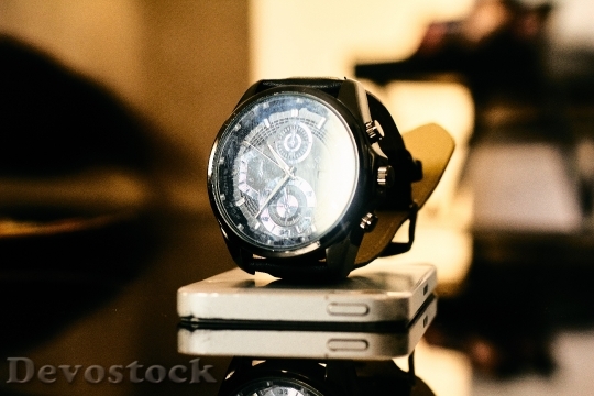 Devostock Iphone Technology Watch 125069 4K