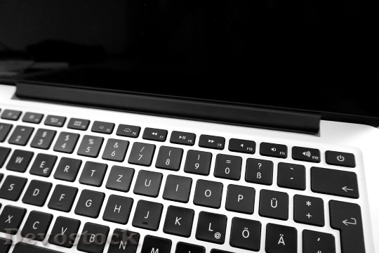 Devostock Laptop Macbook Pro Macbook 5101 4K