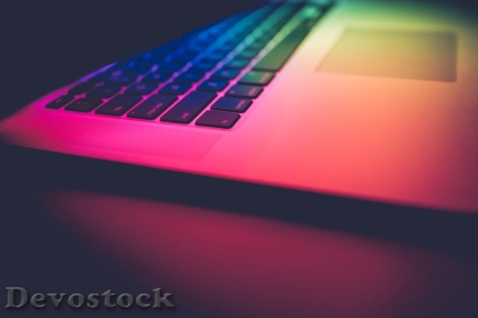 Devostock Light Desk Laptop 43304 4K