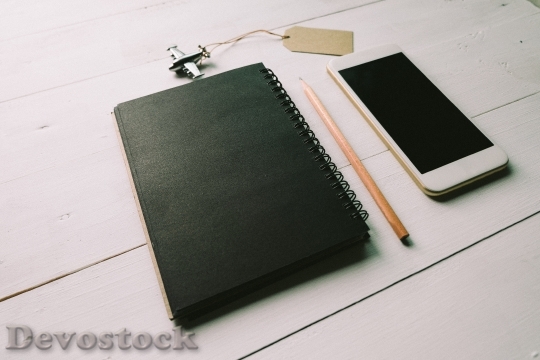 Devostock Notebook Pencil Technology 35402 4K