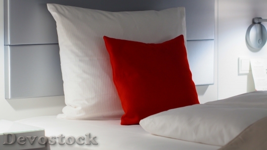 Devostock Red Bed Bedroom 77620 4K