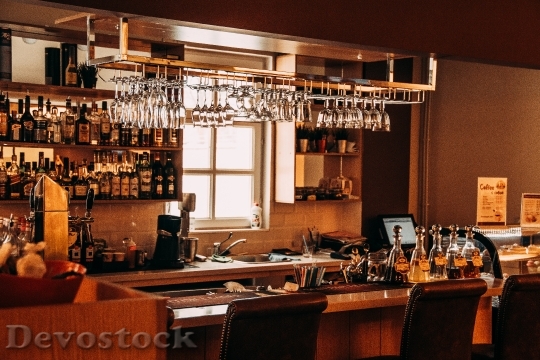 Devostock Wood Restaurant Hotel 33107 4K