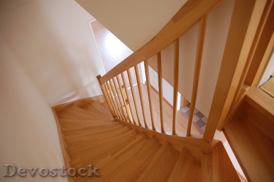 Devostock Wood Stairs Light 27656 4K