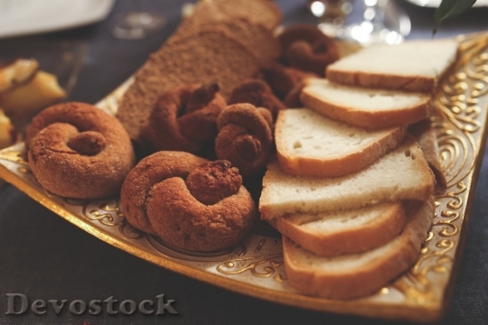Devostock Bread Food Wood 695 4K