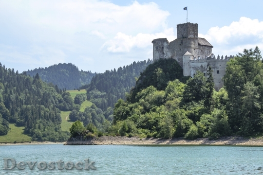 Devostock Castle Ruins Pieniny Top Poland Slovakia 1872 4K.jpeg