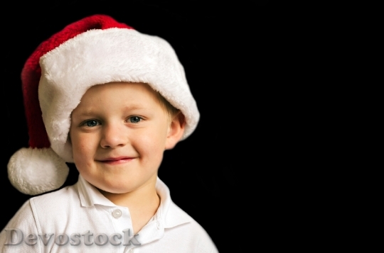 Devostock Christmas Boy Child id 1 4K