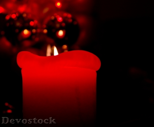 Devostock Christmas Candle RedDeco 4K