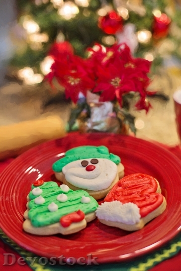 Devostock Christmas Cookies CutOuts 4K