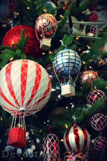 Devostock Christmas Ornaments Ho Air 4K