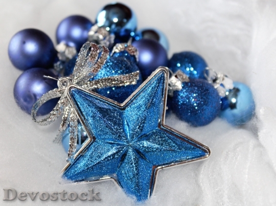 Devostock Christmas Star Decoration 98139 4K