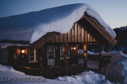 Devostock Cold Snow Landscape 95058 4K