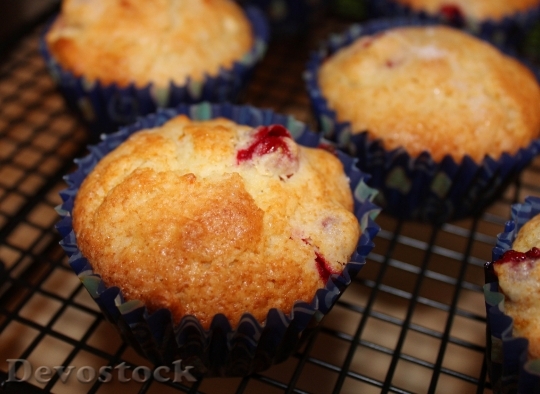 Devostock Cranberry Muffin AlmondBake 4K