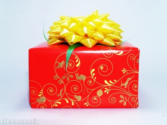 Devostock Gift Box Red Presnt 0 4K