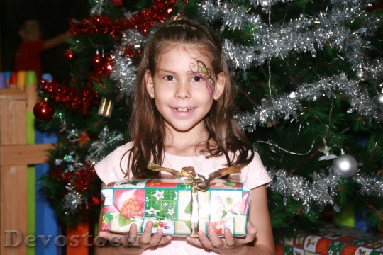 Devostock Girl Gift Christmas Tee 2 4K
