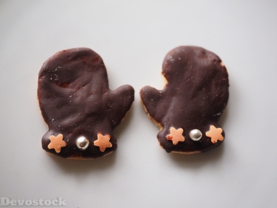 Devostock Gloves Chocolate Cookie 99846 4K