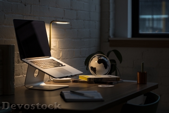 Devostock Light Apple Desk 74857 4K