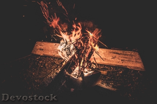 Devostock Light Firewood Fire 75673 4K