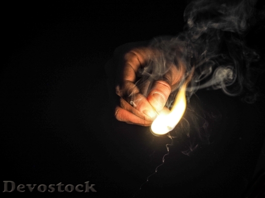 Devostock Light Hand Night 26444 4K