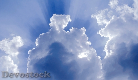 Devostock Light Sky Clouds 87364 4K