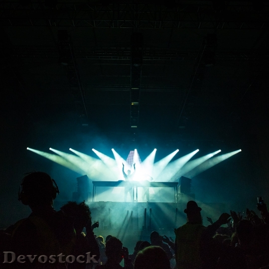 Devostock Lights Photo 46976 4K.jpeg