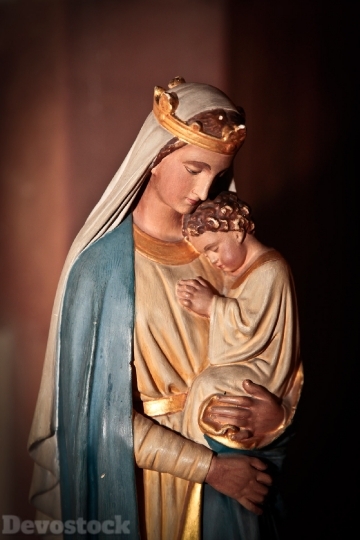 Devostock Virgin Mary Madonna esus 4K