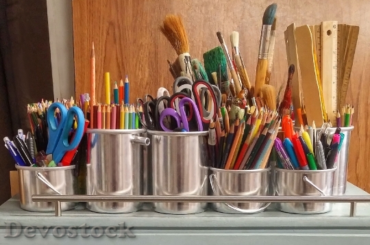 Devostock Wood Pens Colorful 15944 4K