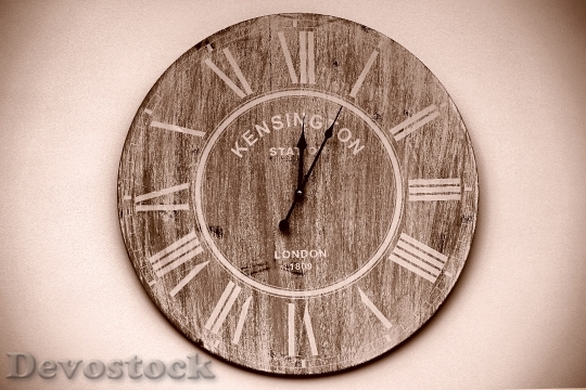 Devostock Wood Time Clock 21158 4K