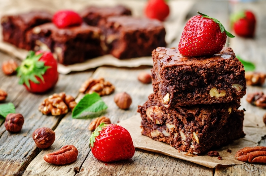 Devostock Cake Chocolate Strawberry Healthy Nuts Sugar Free 4k