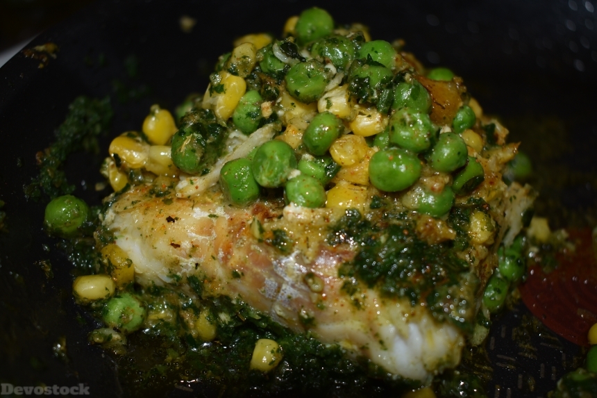 Devostock Exclusive Healthy Food Cooking Fish Spices Oil Corn Peas 4k