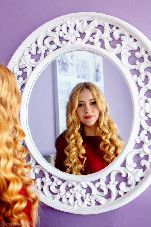 Devostock Girl Attractive Beautiful Beauty Blonde Mirror Smile 4K