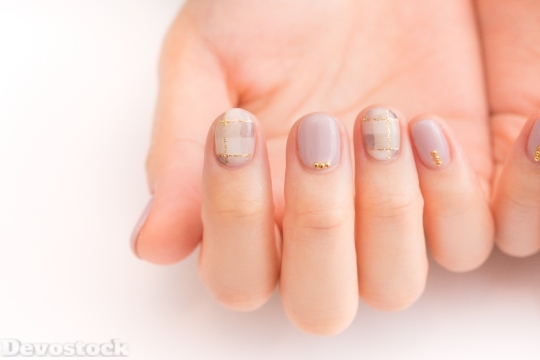 Devostock Hand Fingers Nail Art 4k
