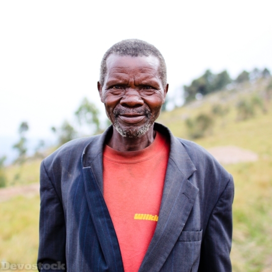 Devostock Portrait Face Burundi Man 4K