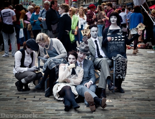 Devostock Street Performers Edinburgh Fringe 6 4K