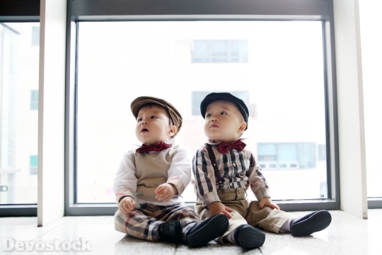 Devostock Twins Baby Children S 2 4K