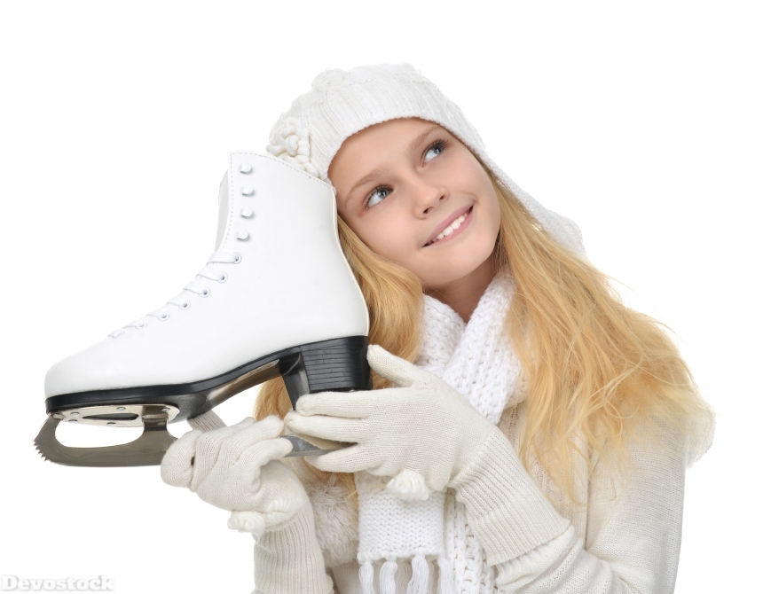 Devostock White Background Little Girl Smile Ice Skate Dreaming 4k