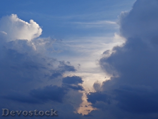 Devostock Beautiful sky view  (397)