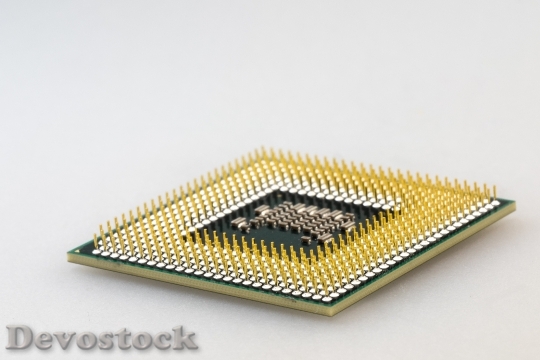 Devostock chip-chipset-closeup-40879